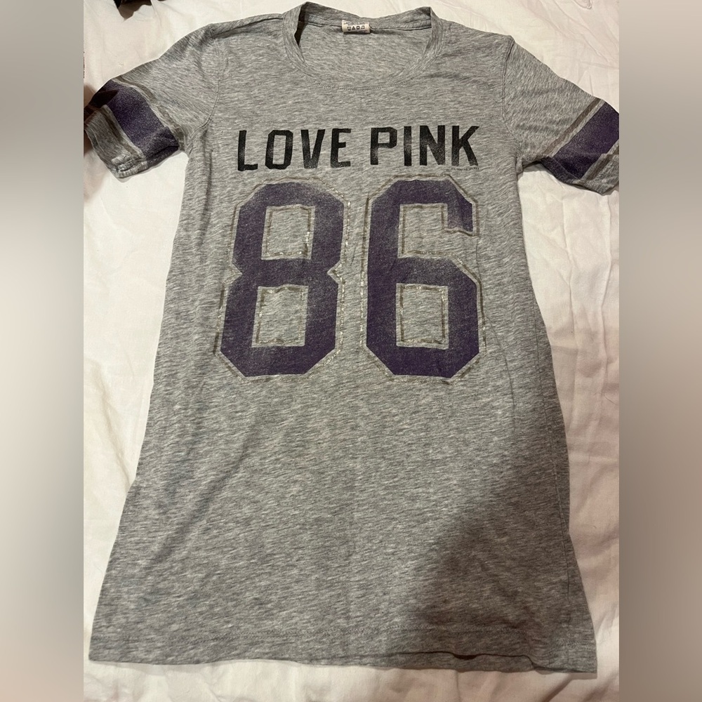 PINK Victoria's Secret Gray And Purple Tee Shirt